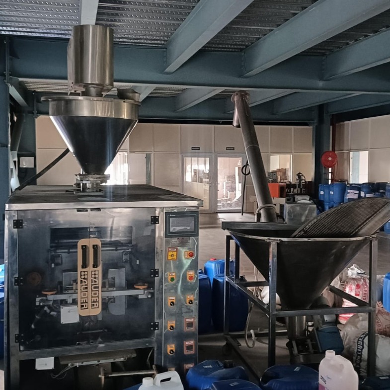 Automatic Powder Packaging Machine