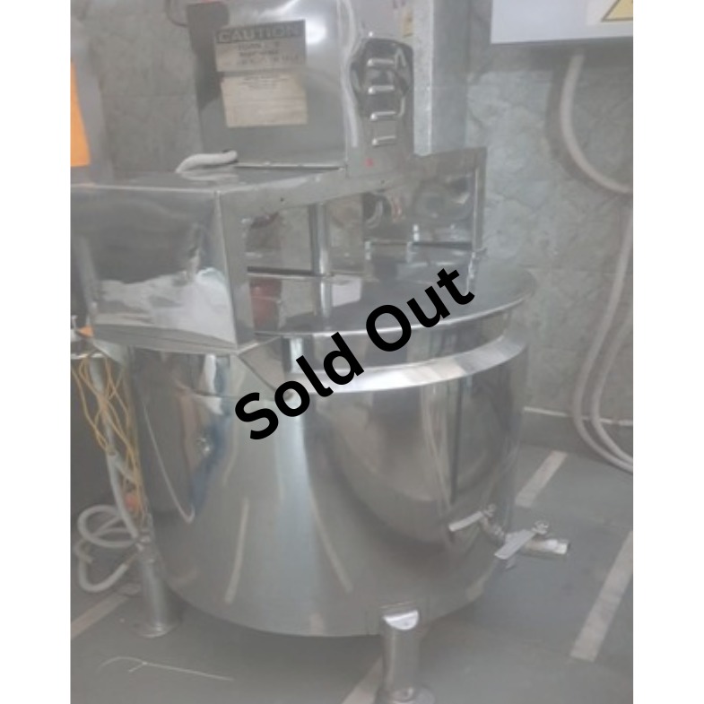 S.S. Jacketed Mixing Tank with Agitator GMP